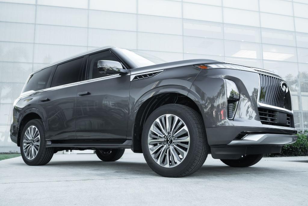 new 2026 INFINITI QX80 car, priced at $85,971