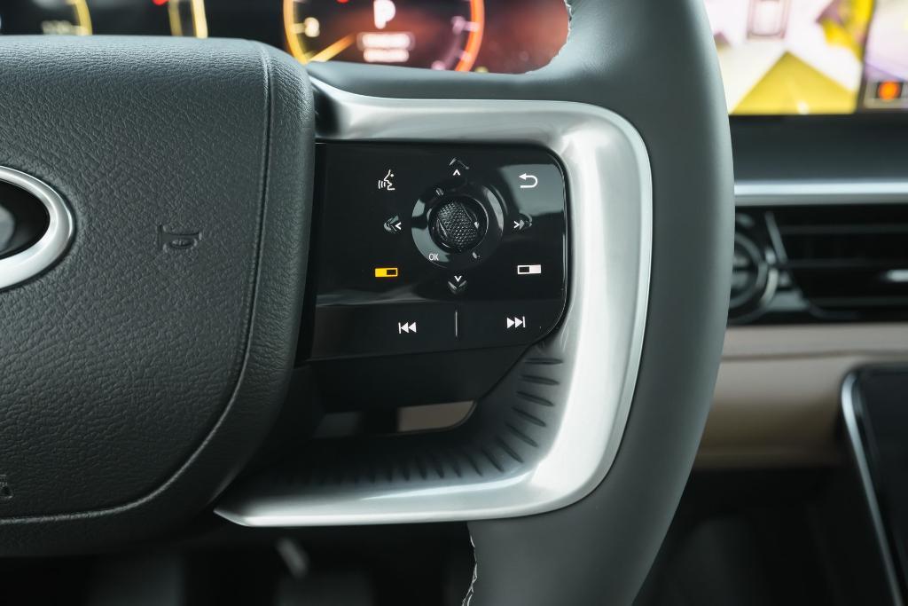 new 2026 INFINITI QX80 car, priced at $85,971