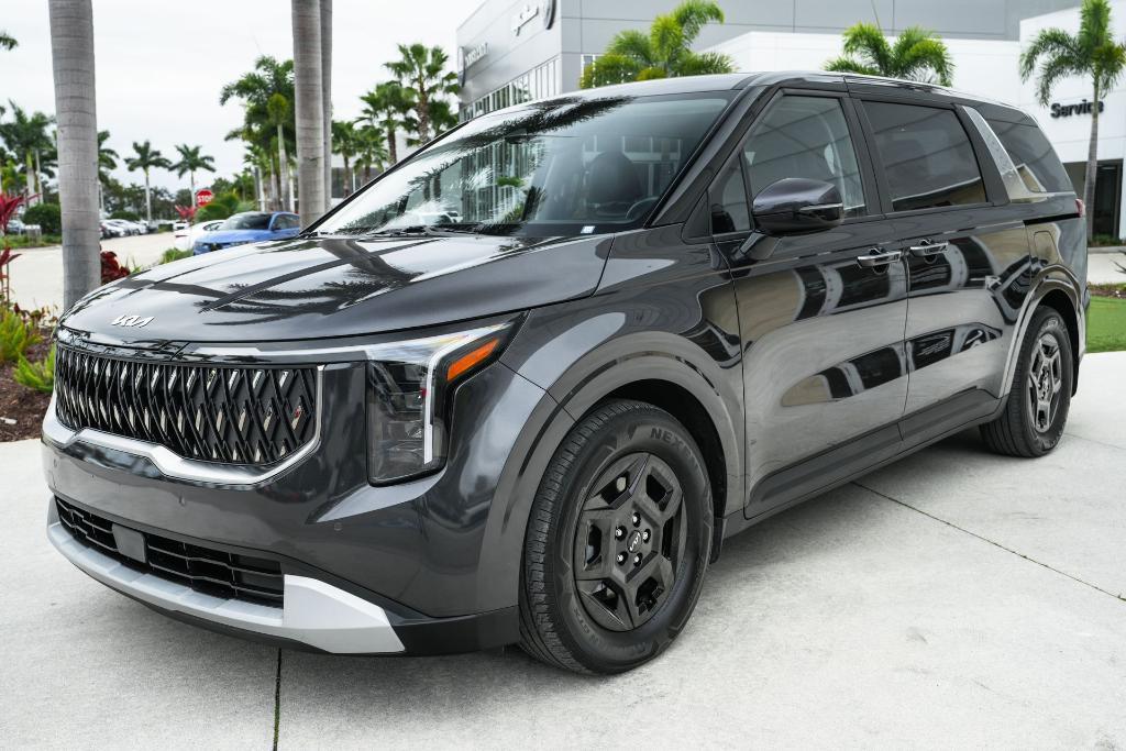 used 2025 Kia Carnival car, priced at $34,995