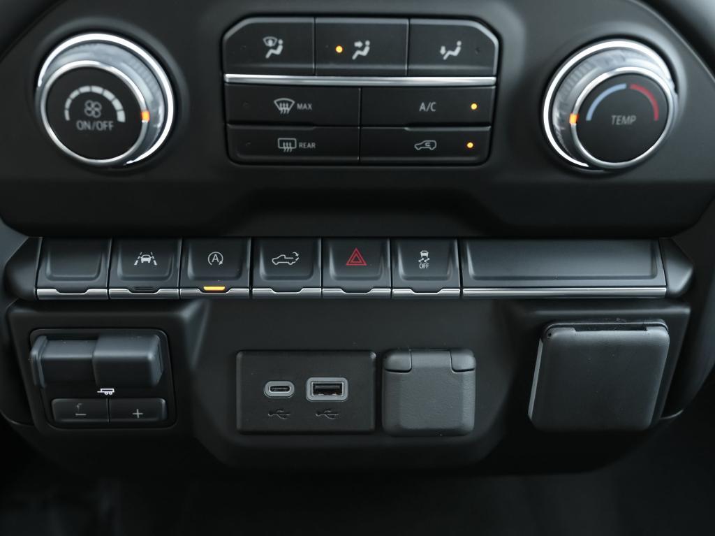 used 2025 Chevrolet Silverado 1500 car, priced at $36,597