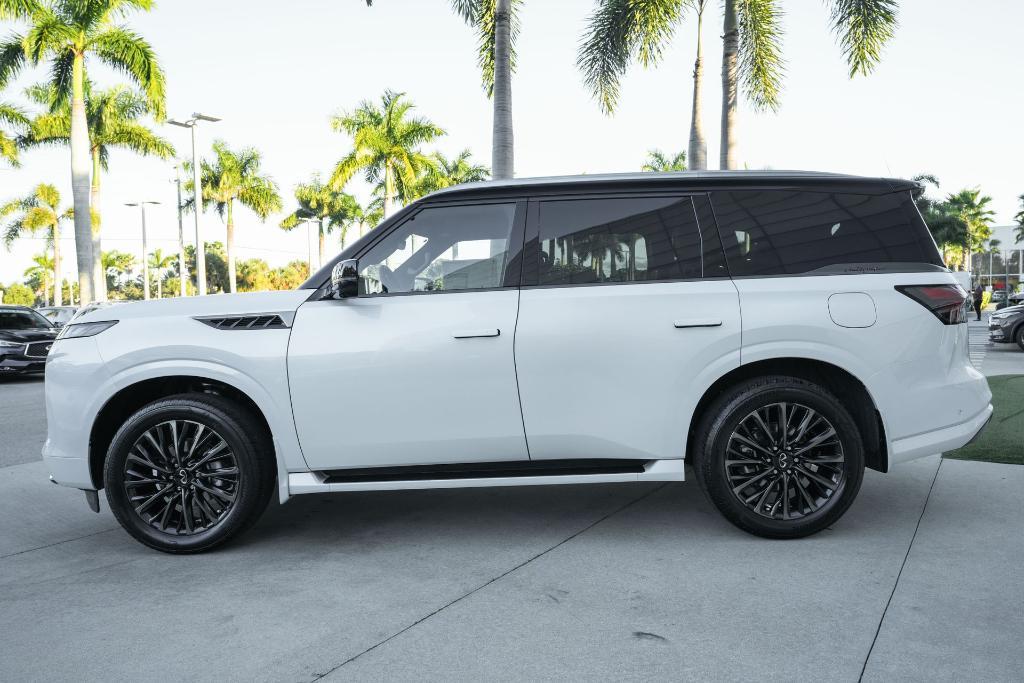 new 2026 INFINITI QX80 car, priced at $103,820