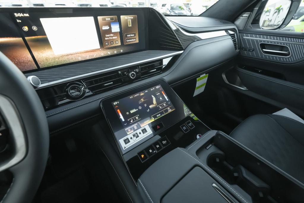 new 2026 INFINITI QX80 car, priced at $103,820