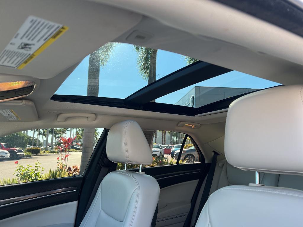 used 2022 Chrysler 300 car, priced at $25,600