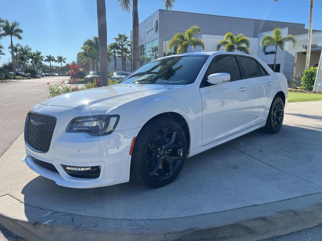 used 2022 Chrysler 300 car, priced at $25,600