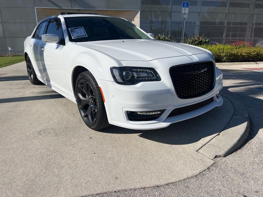 used 2022 Chrysler 300 car, priced at $25,600