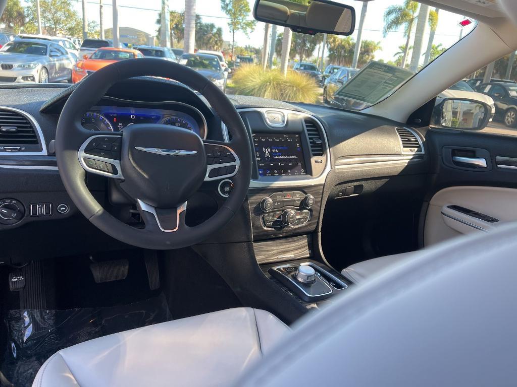 used 2022 Chrysler 300 car, priced at $25,600