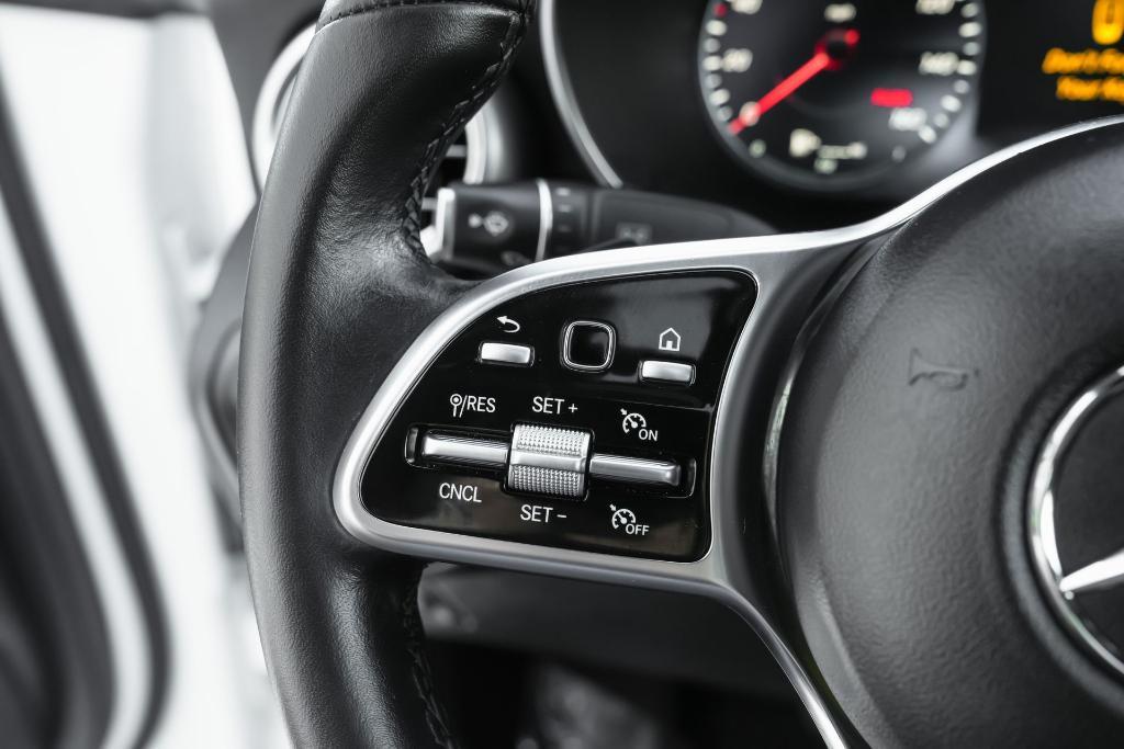 used 2023 Mercedes-Benz GLC 300 car, priced at $38,800