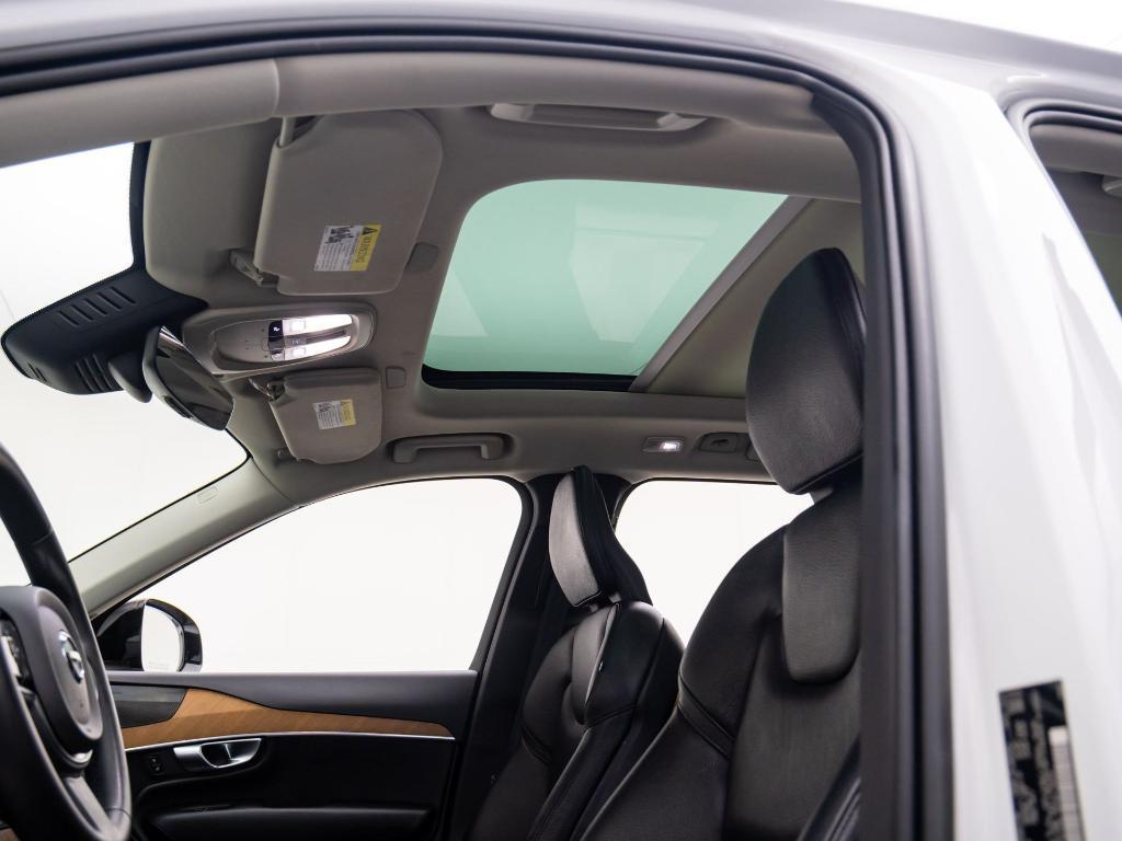 used 2023 Volvo XC90 Recharge Plug-In Hybrid car, priced at $44,587