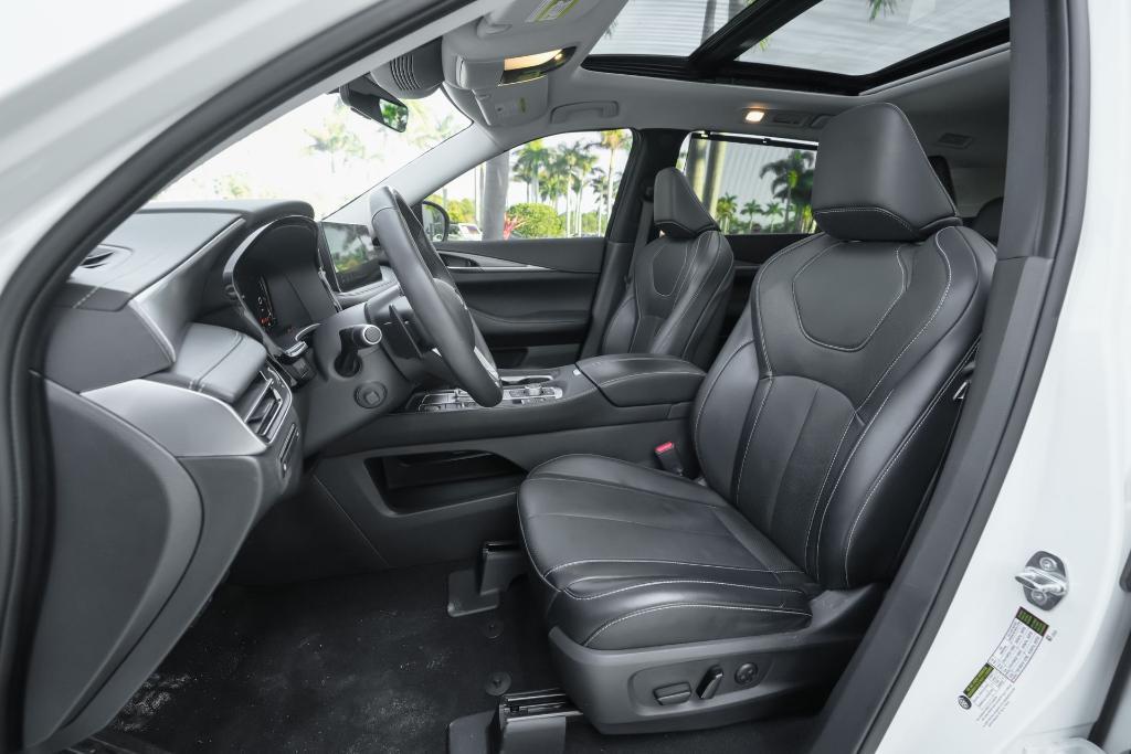 used 2023 INFINITI QX60 car, priced at $34,878