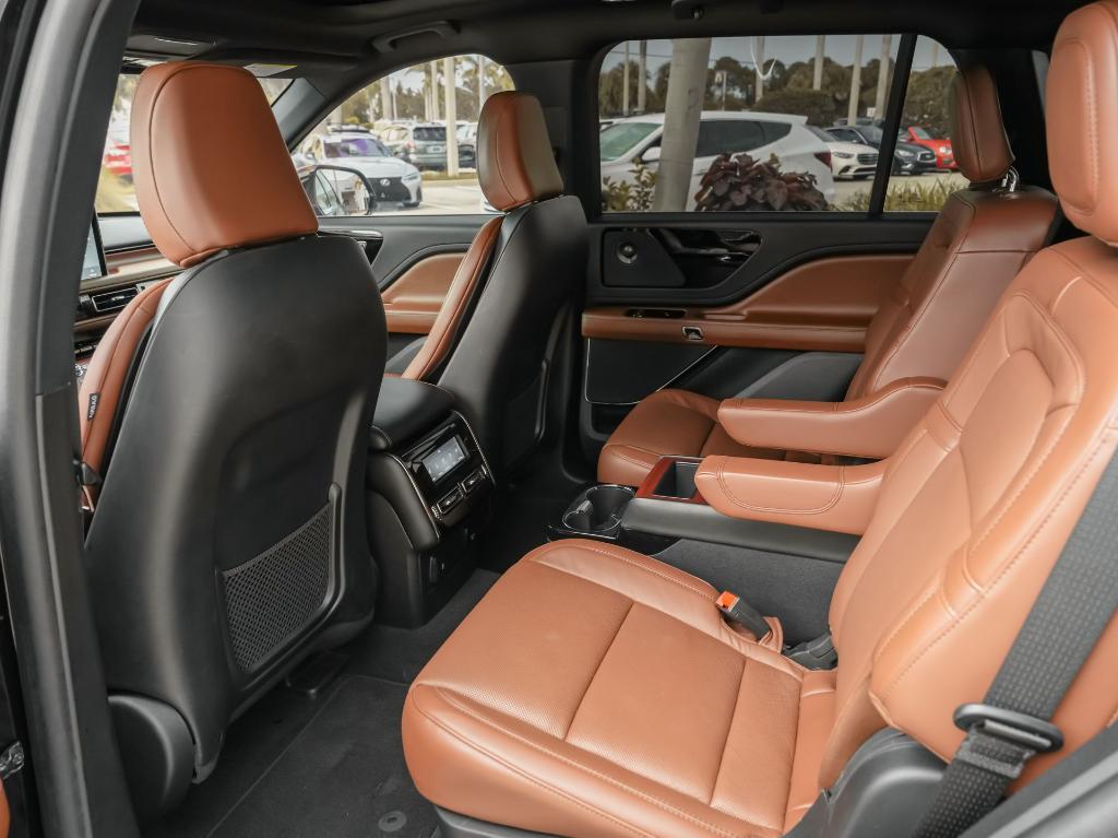 used 2023 Lincoln Aviator car, priced at $41,647