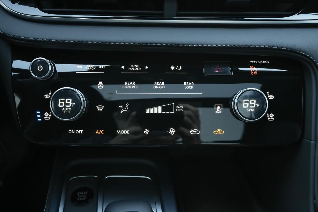 new 2026 INFINITI QX60 car, priced at $56,415