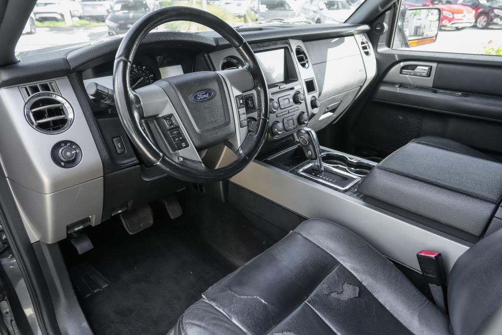 used 2017 Ford Expedition car, priced at $12,995
