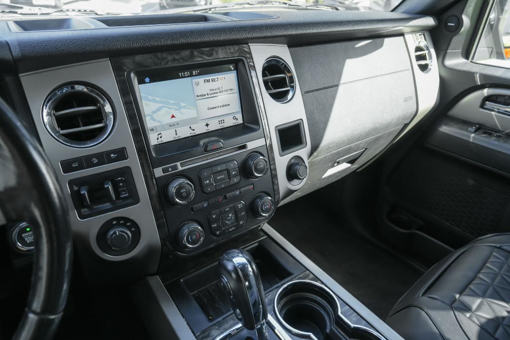 used 2017 Ford Expedition car, priced at $12,995