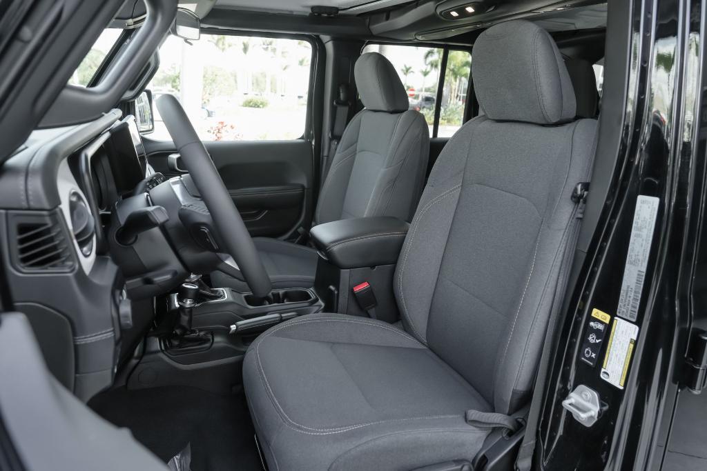 used 2025 Jeep Wrangler 4xe car, priced at $33,500