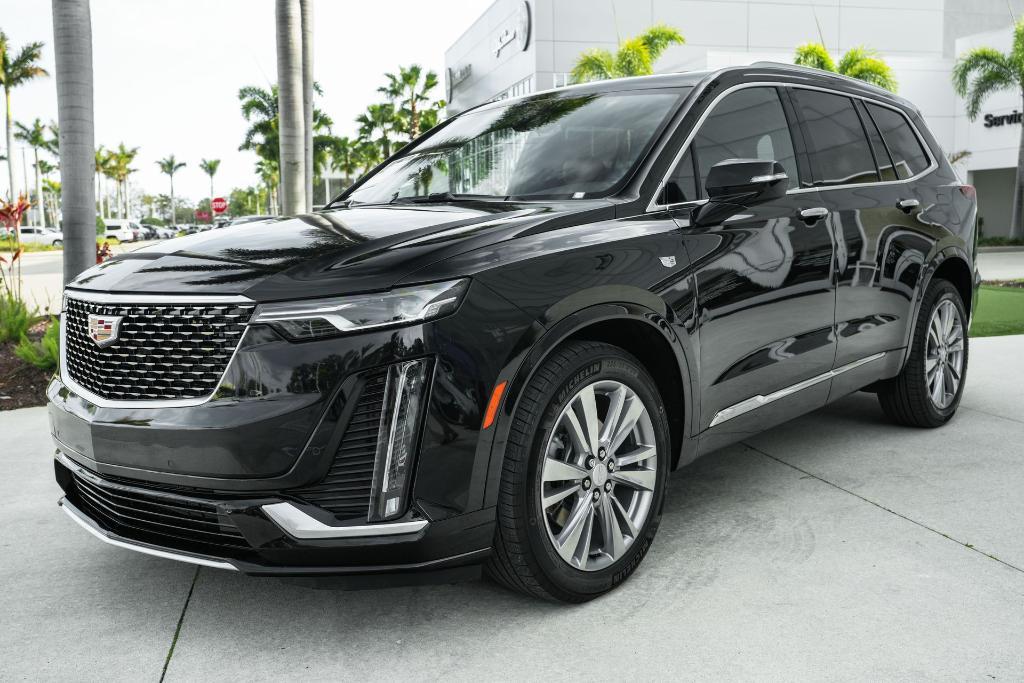 used 2024 Cadillac XT6 car, priced at $46,000