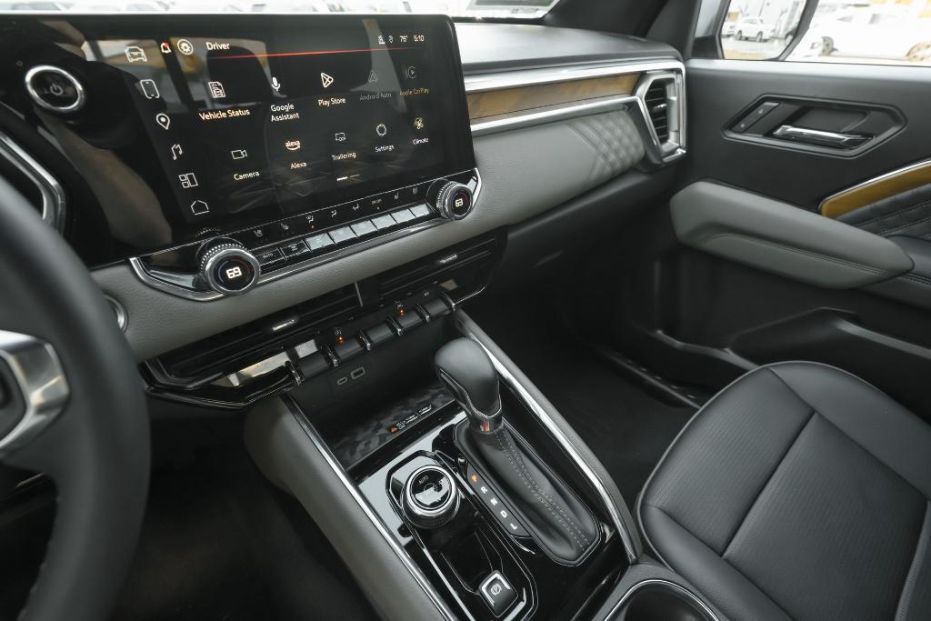 used 2024 GMC Canyon car, priced at $42,900