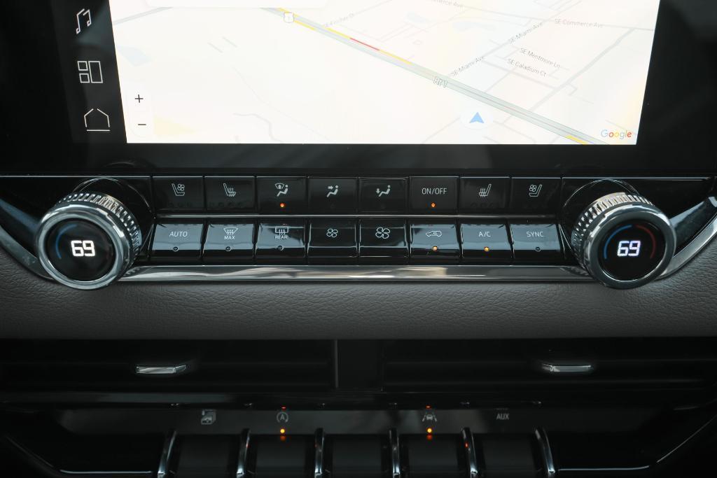 used 2024 GMC Canyon car, priced at $42,900