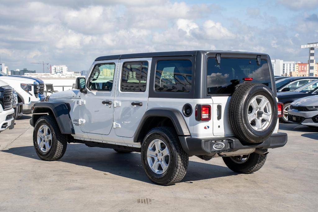 used 2020 Jeep Wrangler Unlimited car, priced at $23,788