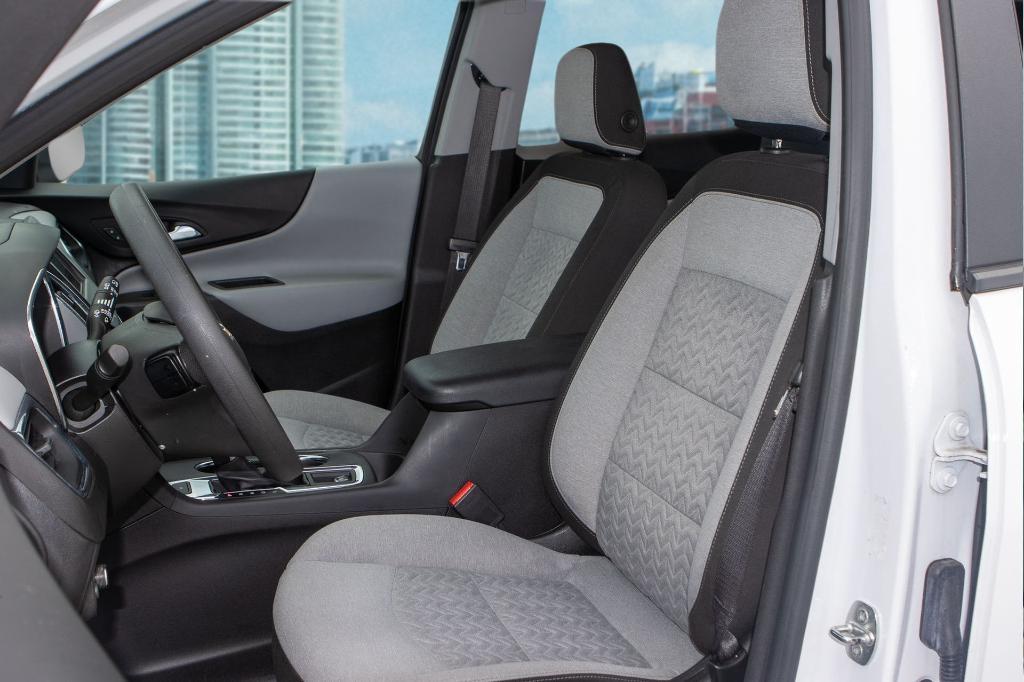 used 2023 Chevrolet Equinox car, priced at $19,588