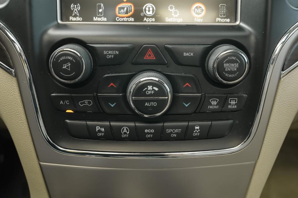 used 2017 Jeep Grand Cherokee car, priced at $13,750