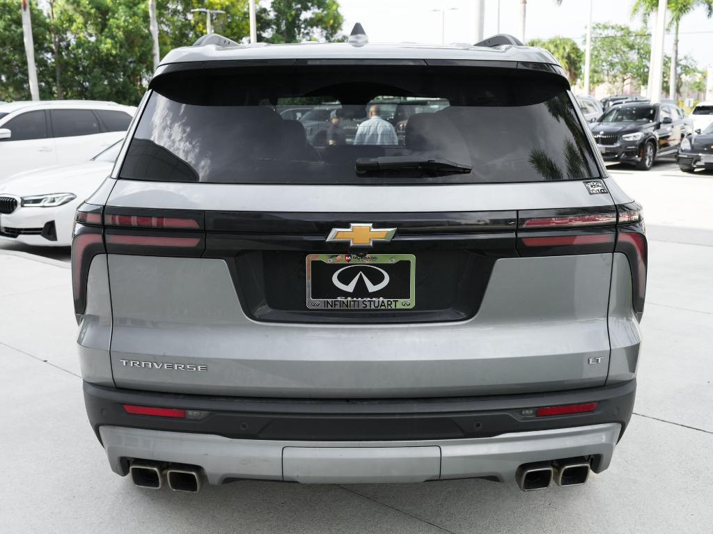 used 2024 Chevrolet Traverse car, priced at $34,197