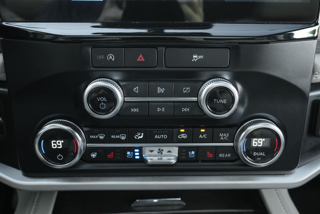 used 2024 Ford Expedition Max car, priced at $47,100