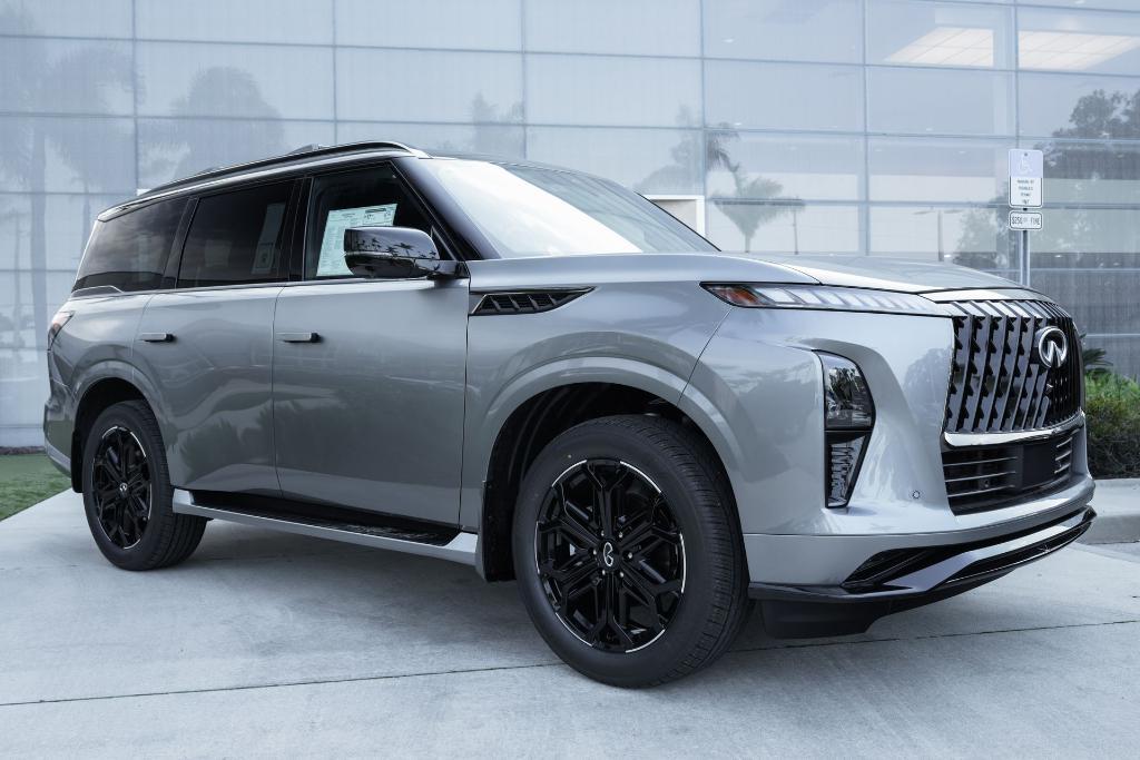 new 2026 INFINITI QX80 car, priced at $93,553