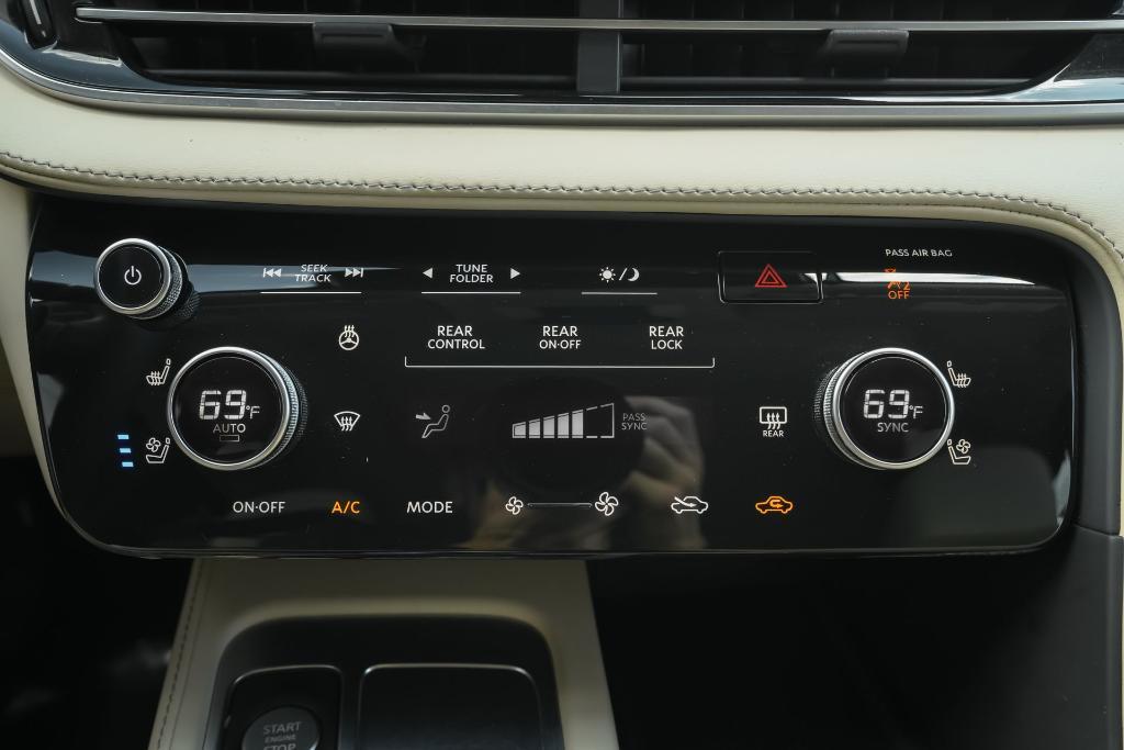 used 2023 INFINITI QX60 car, priced at $37,000