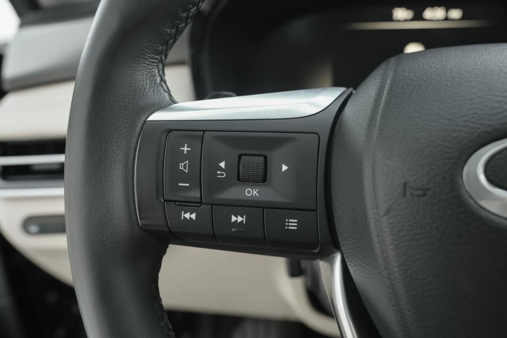 used 2023 INFINITI QX60 car, priced at $35,250