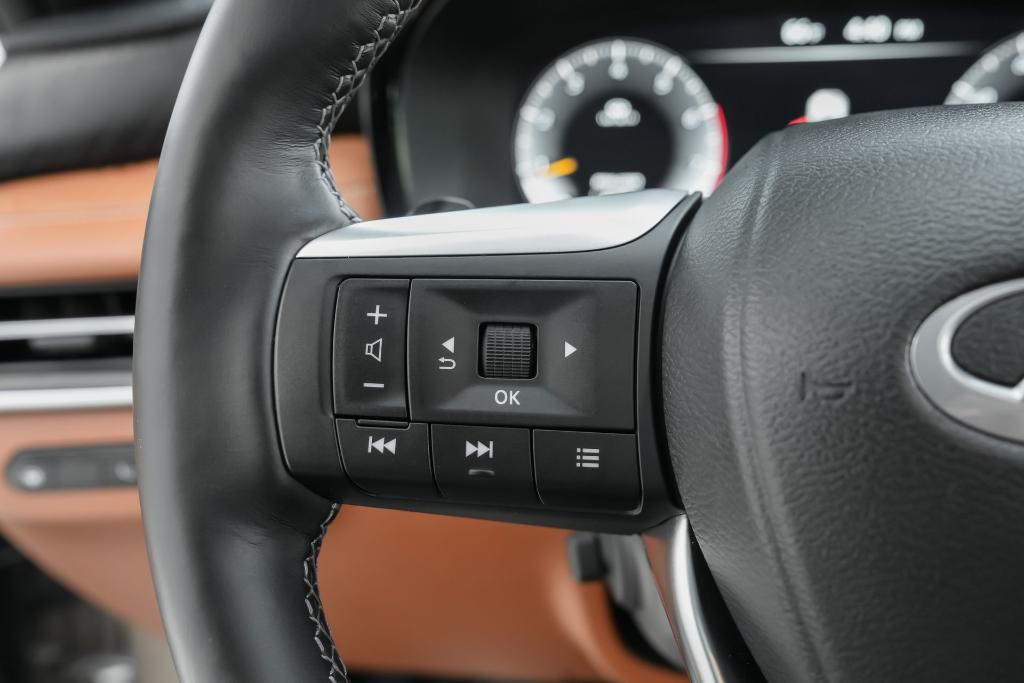 used 2025 INFINITI QX60 car, priced at $51,750