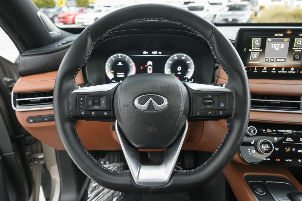 used 2025 INFINITI QX60 car, priced at $51,750