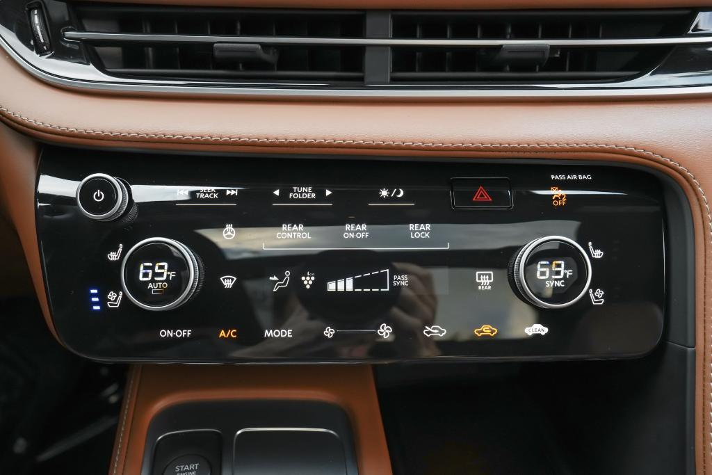 used 2025 INFINITI QX60 car, priced at $51,750