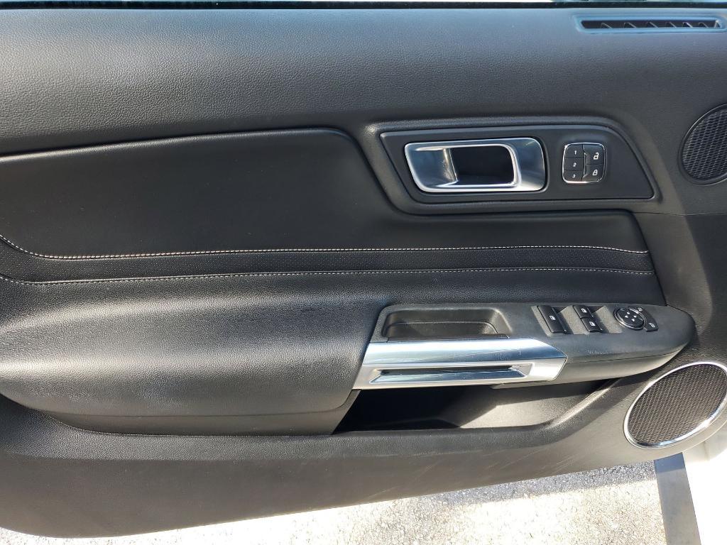 used 2022 Ford Mustang car, priced at $35,038