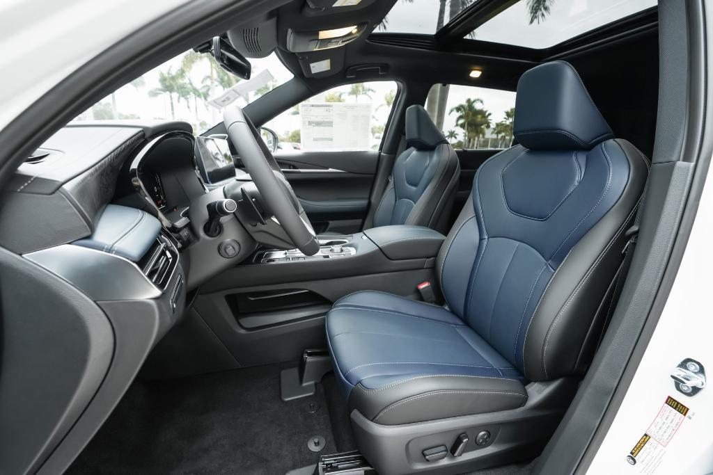 new 2026 INFINITI QX60 car, priced at $56,319