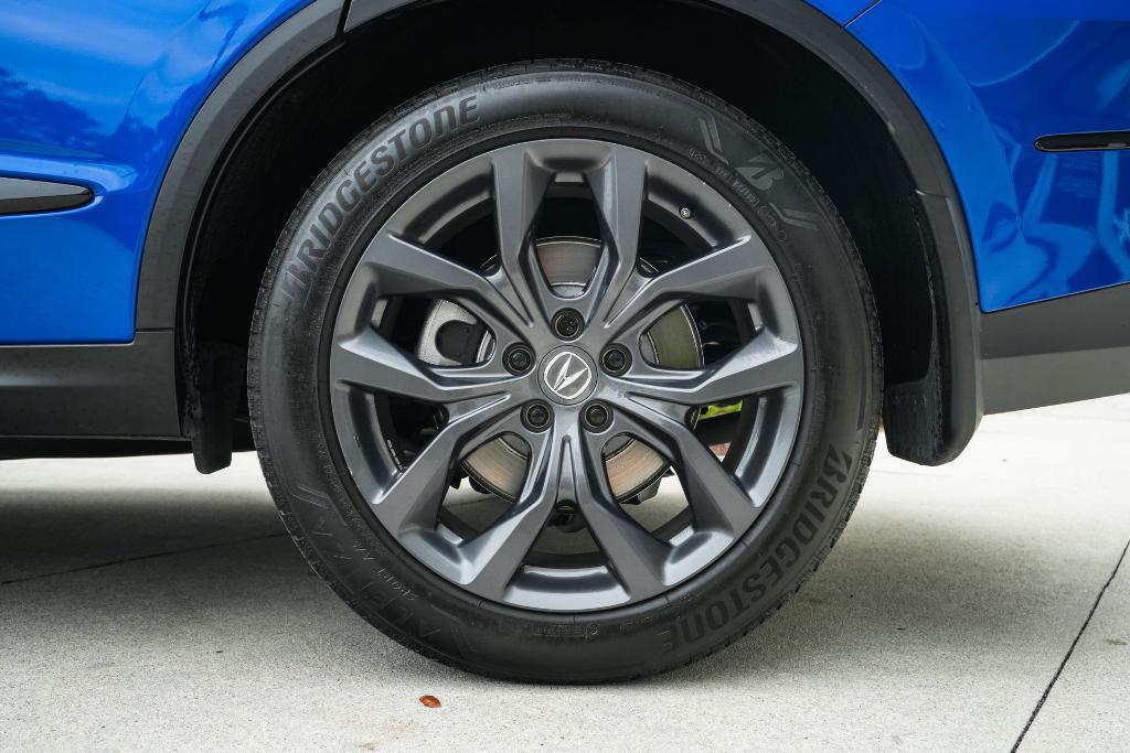 used 2023 Acura MDX car, priced at $41,995