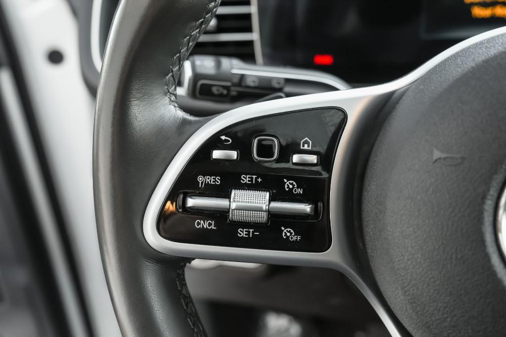 used 2020 Mercedes-Benz GLE 350 car, priced at $25,250