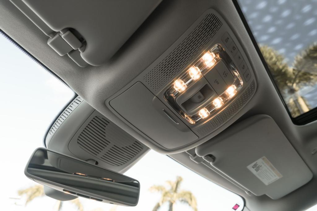 used 2020 Mercedes-Benz GLE 350 car, priced at $25,250