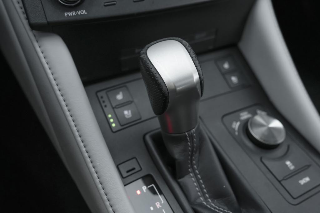 used 2015 Lexus RC 350 car, priced at $22,129