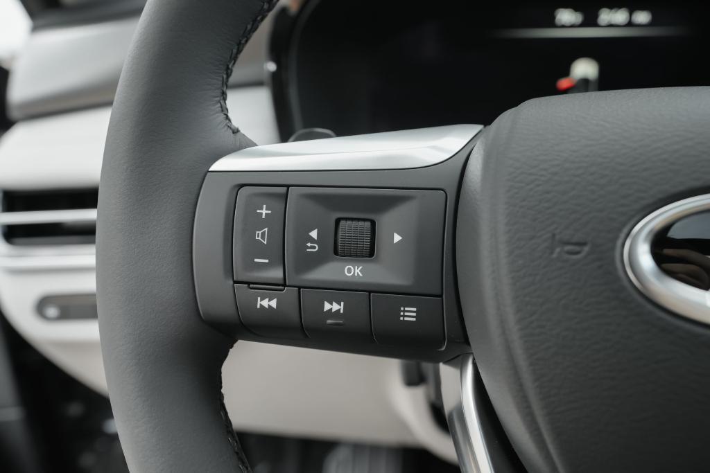 new 2026 INFINITI QX60 car, priced at $48,811