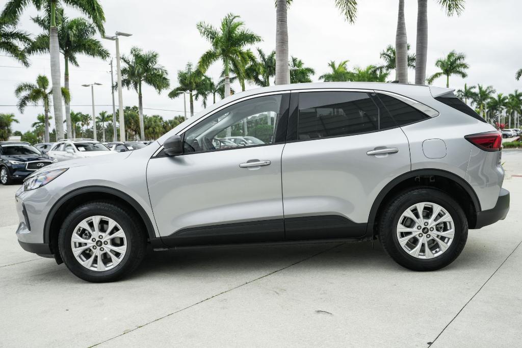 used 2023 Ford Escape car, priced at $18,400