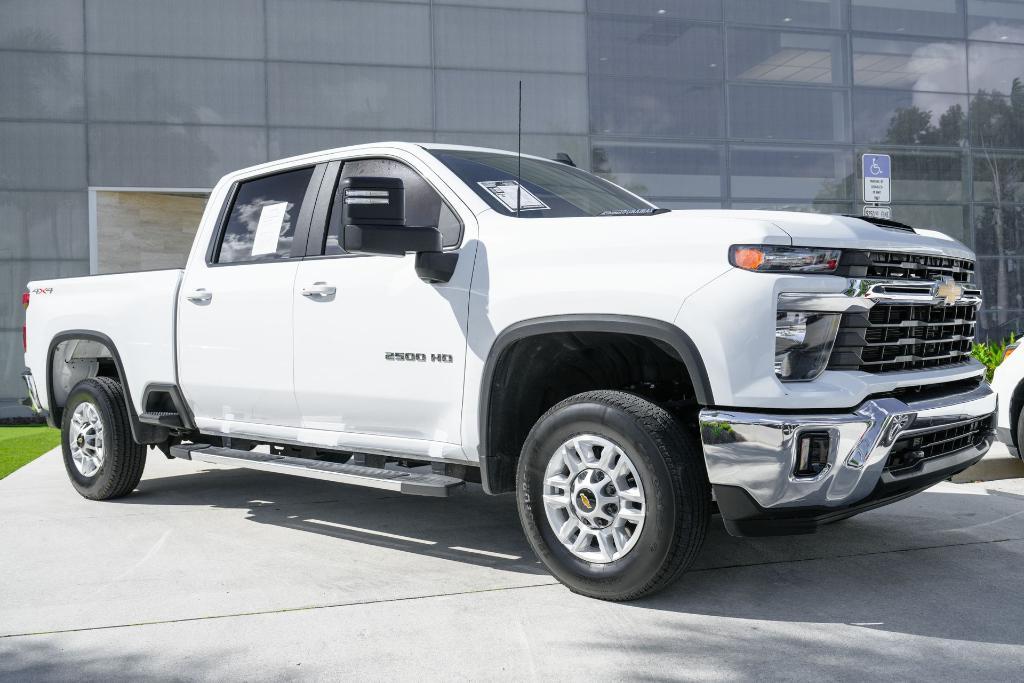 used 2025 Chevrolet Silverado 2500 car, priced at $59,000