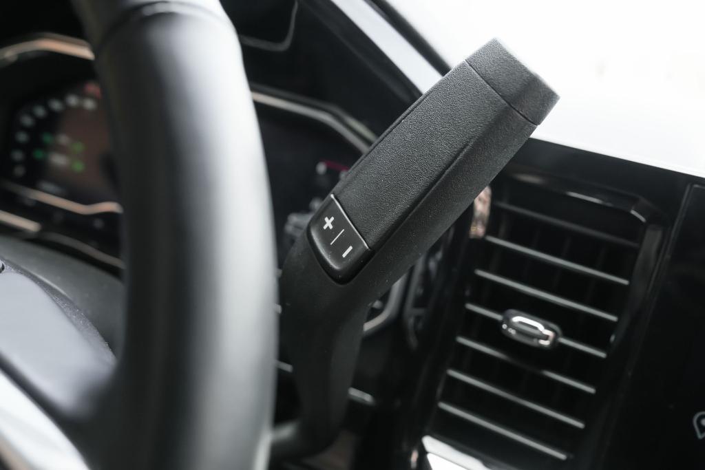 used 2025 Chevrolet Silverado 2500 car, priced at $59,000