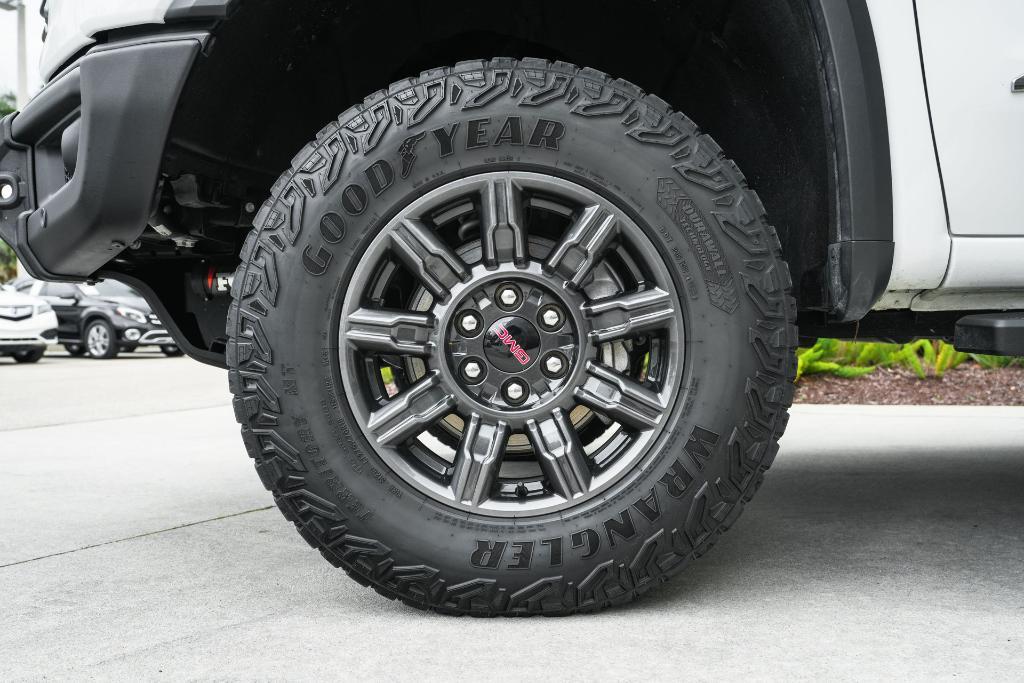 used 2024 GMC Sierra 1500 car, priced at $64,498