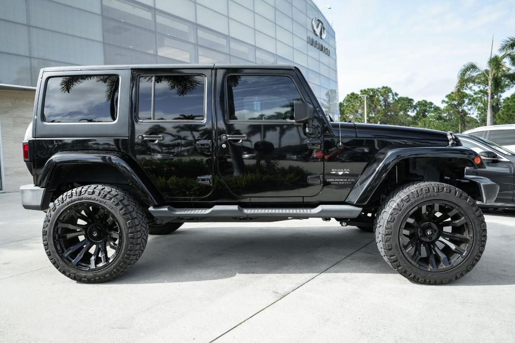 used 2016 Jeep Wrangler Unlimited car, priced at $13,995