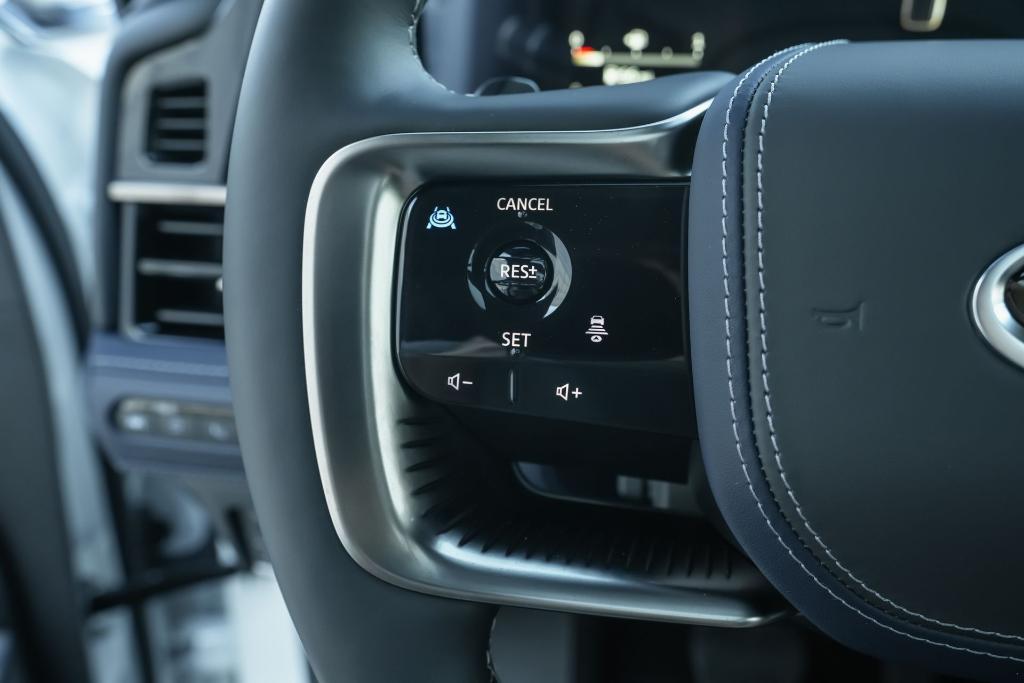 new 2026 INFINITI QX80 car, priced at $92,852