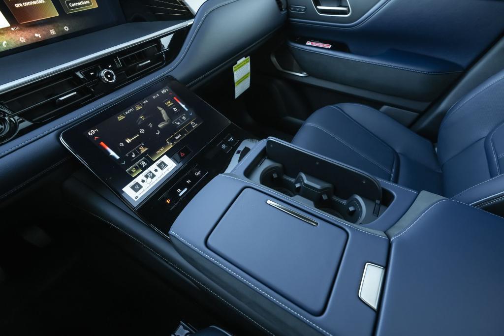 new 2026 INFINITI QX80 car, priced at $92,852