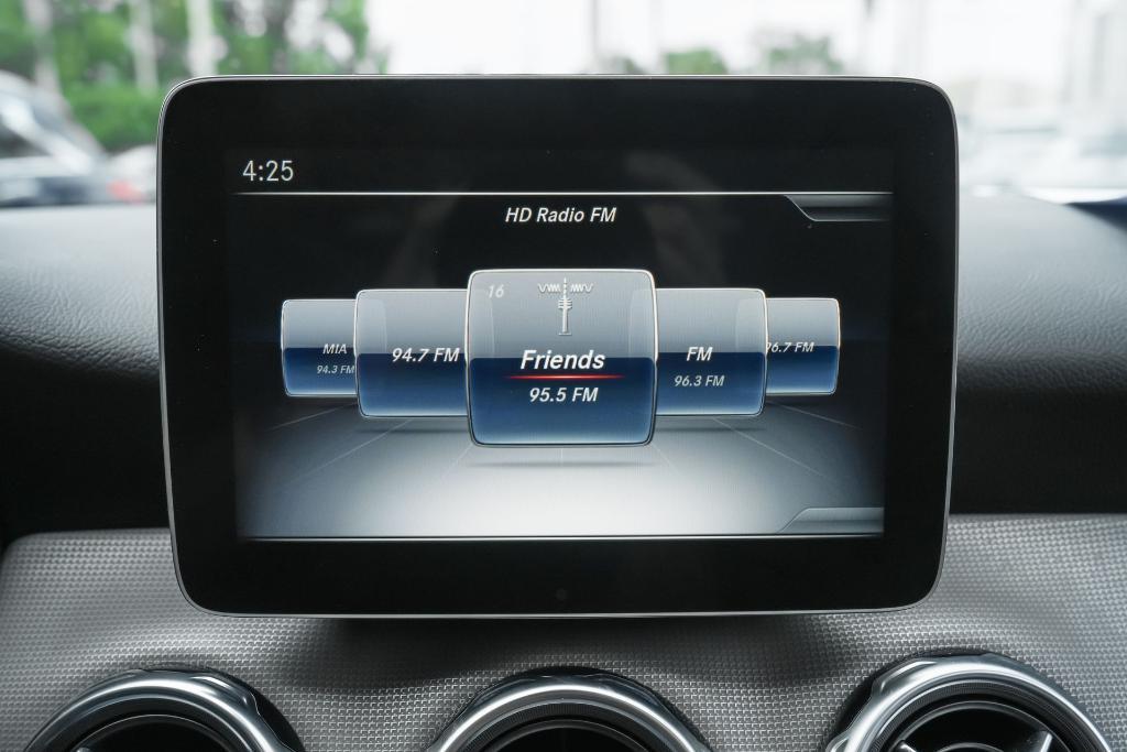 used 2020 Mercedes-Benz GLA 250 car, priced at $17,500