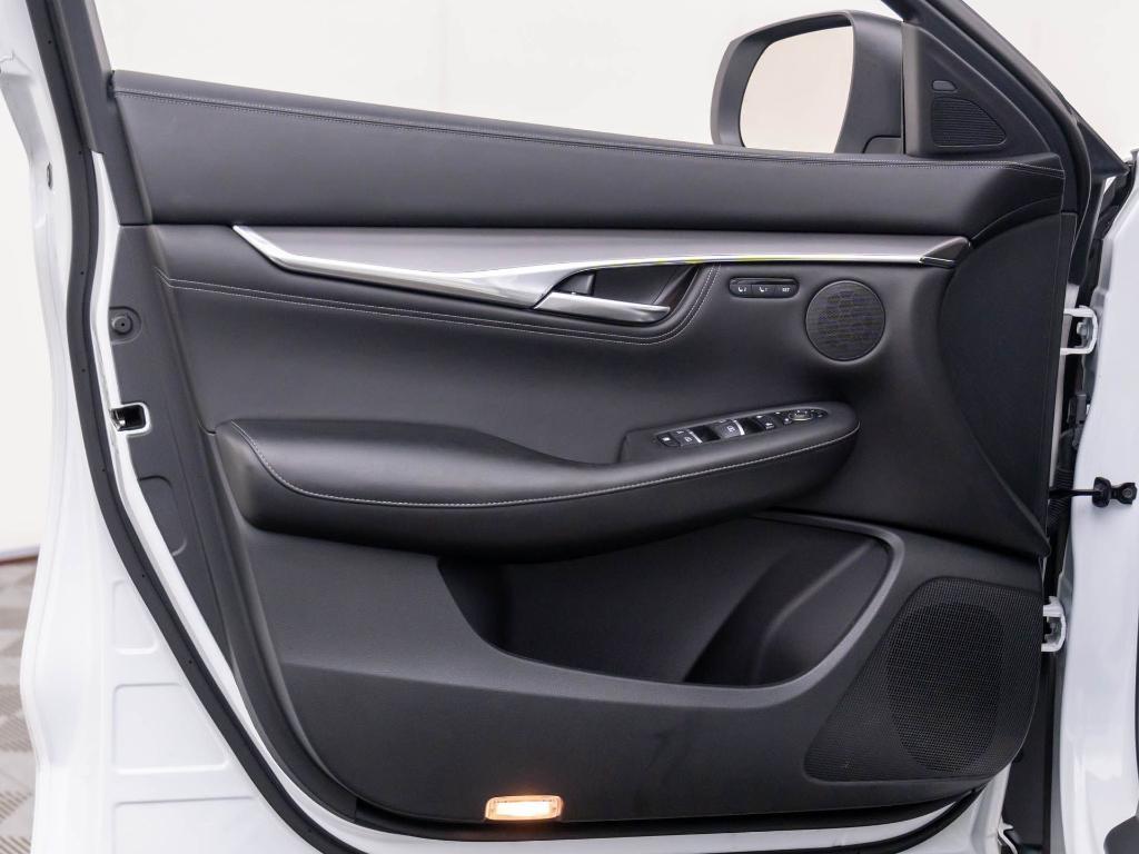 used 2024 INFINITI QX55 car, priced at $29,450