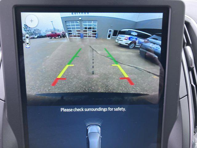 used 2024 Ford Edge car, priced at $32,900