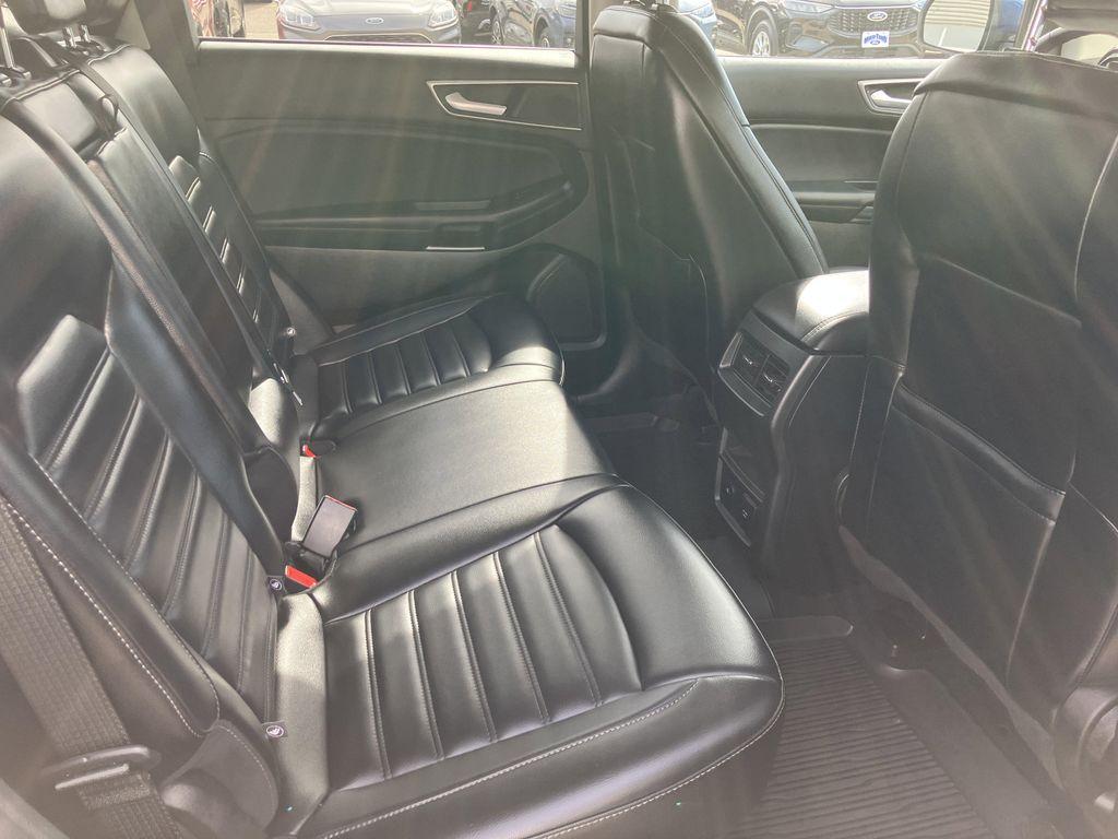used 2024 Ford Edge car, priced at $30,900
